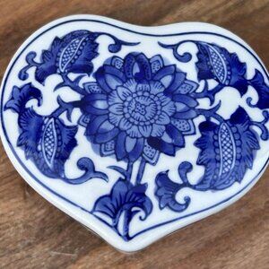 Blue & White Floral Heart Trinket Jewelry Box